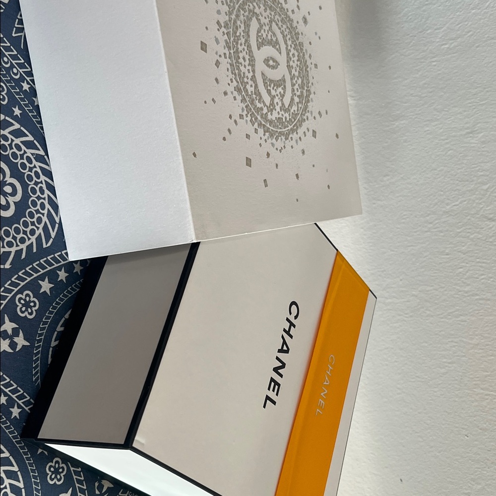 Chanel empty White and Gold Decorative Box